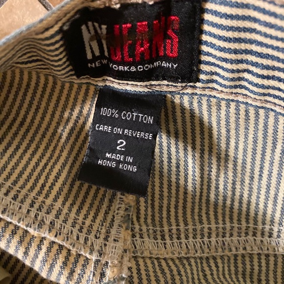 New York and Company Jeans - Picture 9 of 9
